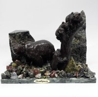 Четыре медведя Ноябрьск змеевик природный камень гипс